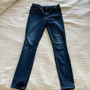 Dark wash gap jeans.